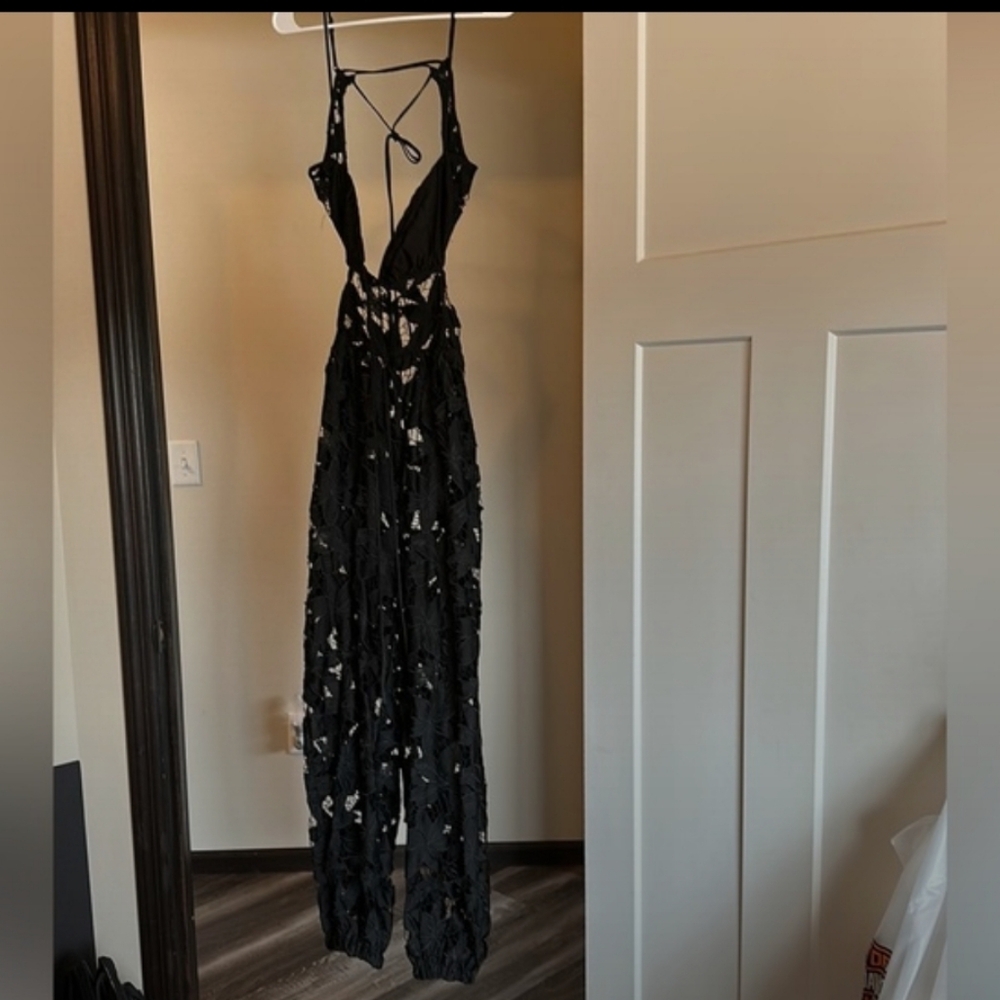 Free People Meet Me In Bali Floral Crochet Jumpsuit Romper Large - Picture 8 of 11